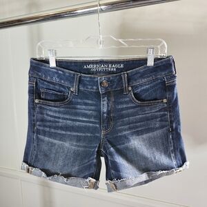 AEO Casual Dark Blue Wash Denim Midi Rise Cutoff Style Shorts